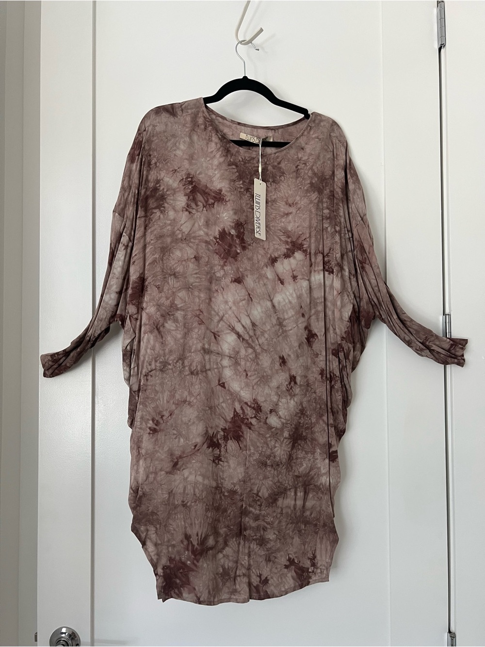 NWT Twists & Turns Tie-Dye Tunic Dress | Oversized Batwing Sleeve Dress